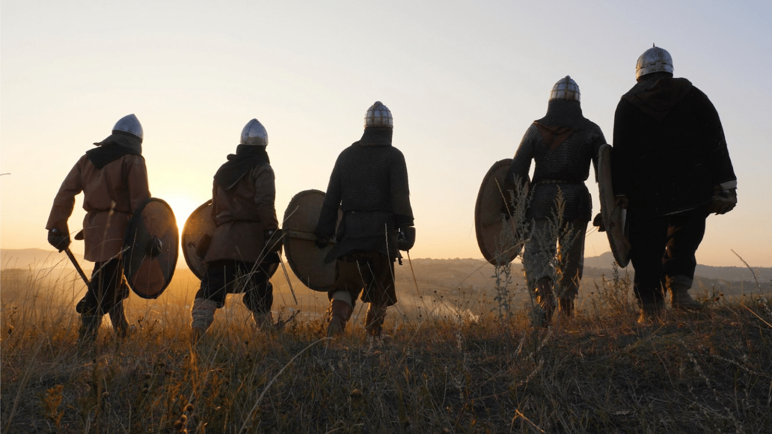 Viking R Life in the Viking Age: Gods, Raids, and Journeys - Vikingr